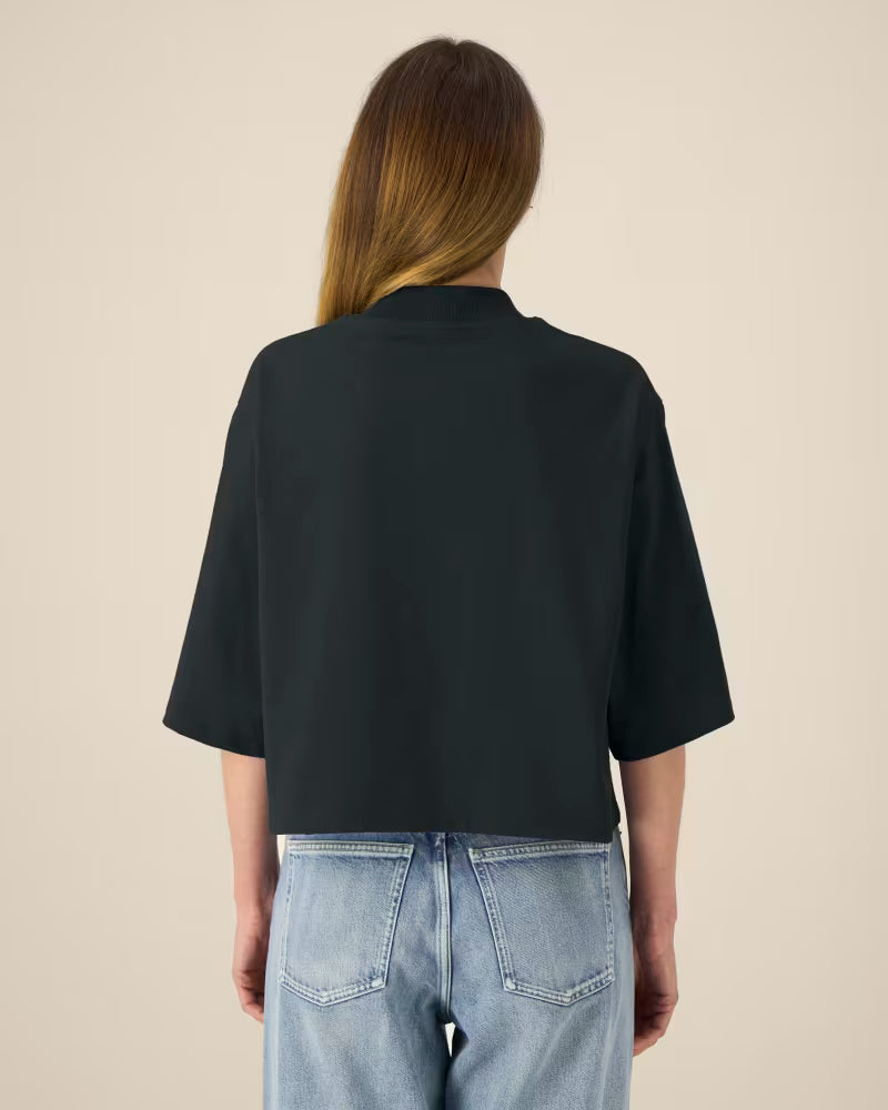 OVERSIZED CROPPED BLACK MARŠKINĖLIAI