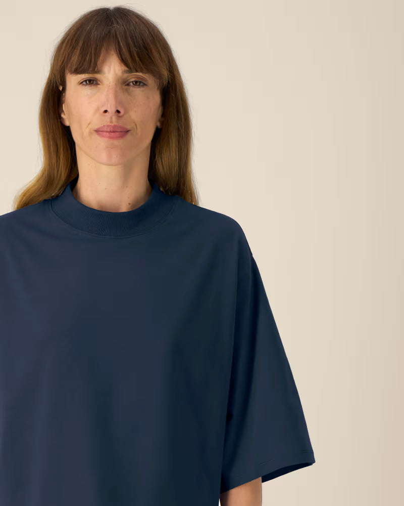 OVERSIZED CROPPED NAVY MARŠKINĖLIAI