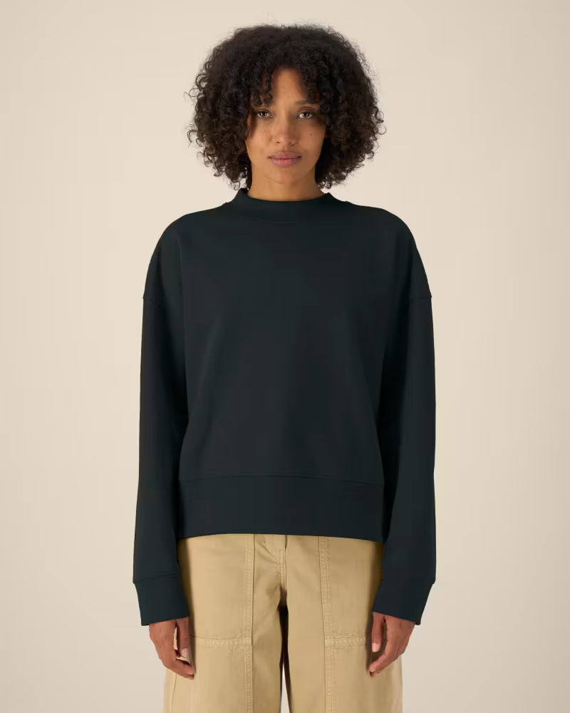 OVERSIZED CROPPED BLACK DŽEMPERIS